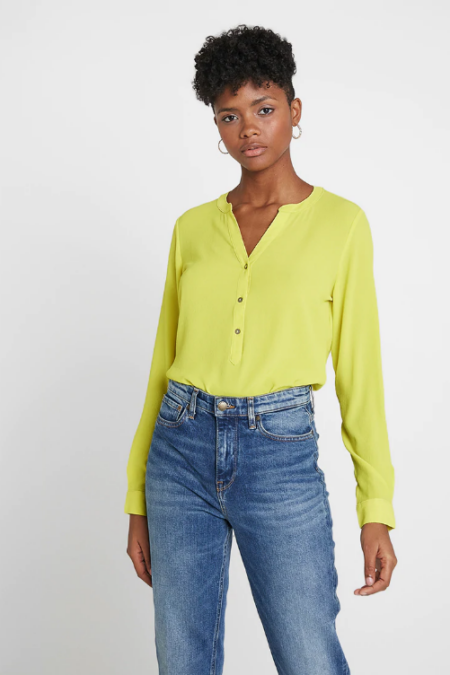 Yellow shirt
