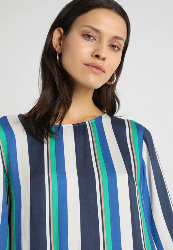 Striped shirt - Image 5